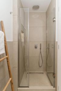 Mont Bleu - Luxury Pool Villa