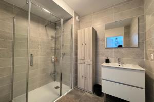 Maisons de vacances Appartement Le 202 - Tain l-Hermitage : photos des chambres