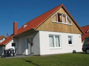 Ferienhaus Seeadler 32 - Schausende