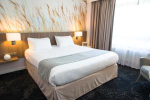 Hotels Holiday Inn Calais Coquelles by IHG : photos des chambres