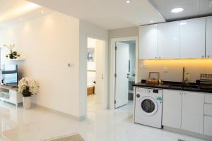 Dubai Marina (Marina Diamond 2) 1 Bedroom Apt.