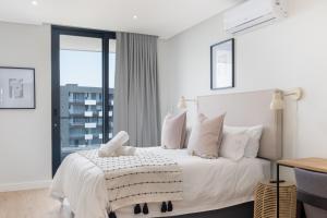 Newlands Peak Southern Cross