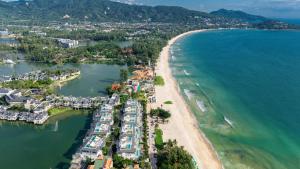 ANGSANA Beachfront Residences apartment with pool in Laguna Phuket