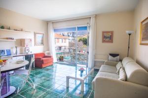 Bilocale Vista Mare con Piscina - Happy Rentals