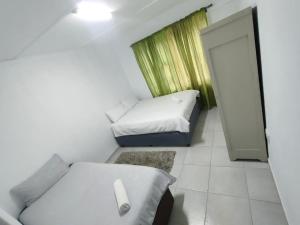 Blue Mountain Farm Lodge, Cabins & Cottages