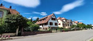 Appartements Appartement Lino - base ideale pour explorer l-Alsace, emplacement privilegie entre vignes et Vosges : photos des chambres