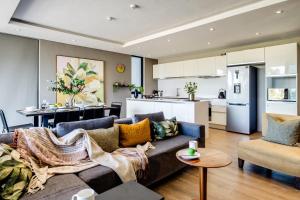 202 Warwick