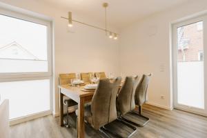 Küsten Suite de Diek - Suite 4 seitliche Deichlage, Balkon, 89qm