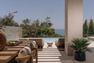 Valerozo Villas - Exclusive Beachside Experience
