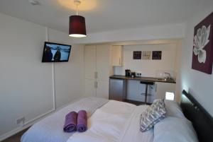 The Studios, Dedworth Road, by Accommodation Windsor