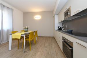 Tre Passi dal Lago 1