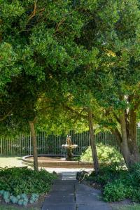 Salisbury Quiet Communal Garden
