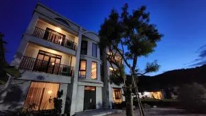 野在山縵 - Lin-mei-ts'un