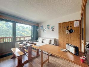 Apt fonctionnel proche pistes, commerces, avec balcon et WiFi à Méribel - FR-1-688-72