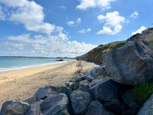 Villas 1002 - Maison 5p a 1km de la Plage des Vallees : photos des chambres