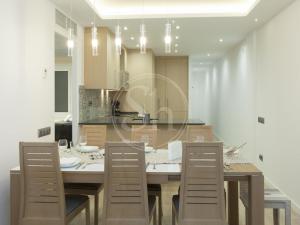 Nice apartment on Valencia Street