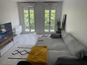 L'Olympe de Deuil 10 min de Paris 1 min de la gare - Deuil-la-Barre