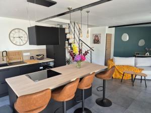 Maisons de vacances Casa Delia, maison lumineuse et moderne : photos des chambres