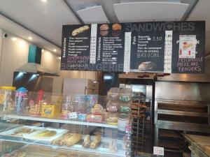 B&B / Chambres d'hotes Locatif gare Lille Europe Souvenir : photos des chambres