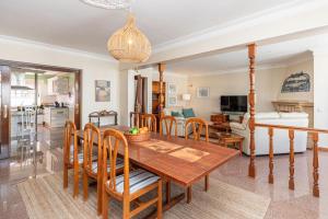 Casa Pink Flamingo Spacious Town Centre Villa