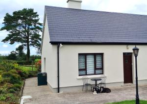 Farnaught Farmhouse Apartment, Lough Rynn, Mohill
