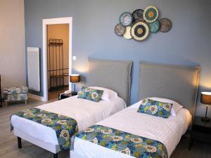Hotels Grand Hotel de Bourbon-Lancy - Spa et Restaurant - Logis : photos des chambres