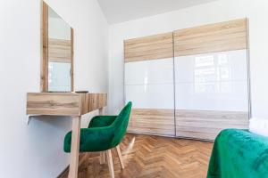 Convenient 3-BR Shared Apt, 15 Min to Landstraße Hub