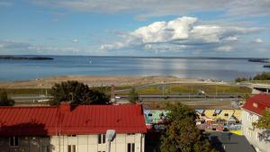 Pieni asunto 25m2 vanhassa puukerrostalossa min 2 yötä