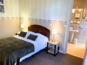 Hotels Grand Hotel de Bourbon-Lancy - Spa et Restaurant - Logis : photos des chambres