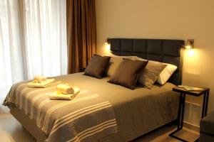 In House BA - College