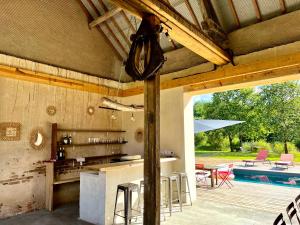 Maisons de vacances Domaine Solognot avec Bar, Sauna, Jacuzzi, Piscine : photos des chambres