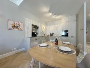 ApartHotel Riviera - Le Balcon du GRAND ALEXANDRE - Amazing 3 berdooms - Old Town Promenade des Anglais