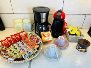 Flower House in Koropi-near airport