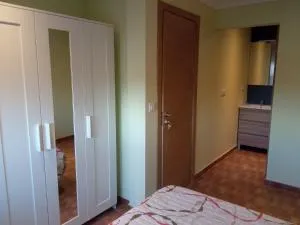 Habitación con baño cambados - Monte