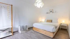 Cozy Retreat with Patio Near Sintra by LovelyStay - Eugaria