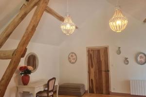 Belle maison, 2 chambres dans corps de ferme - logement Raphaël