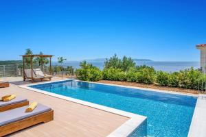 Villa Ble by Villa Plus