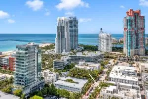Gorgeous coastal PH with Large Private Terrace - Fisher Island