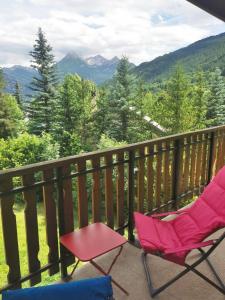 Appartements Charming duplex with 2 balconies and view : photos des chambres