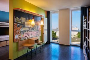 Bed in 8-Bed Dormitory Room room in ONE80° Hostels Berlin