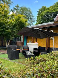 Hotels LOGIS HOTEL-RESTAURANT - Le Moulin d'Artres : photos des chambres
