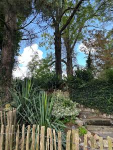 Hotels LOGIS HOTEL-RESTAURANT - Le Moulin d'Artres : photos des chambres
