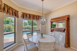 Sunny Stephenville Home w Pool: 4 Mi to Downtown