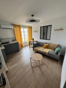 Havre Lumineux avec Climatisation et Terrasse