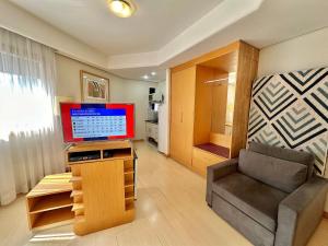 Flat Bienal Ibirapuera UH403