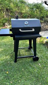 Beautiful Lake Front House AT001