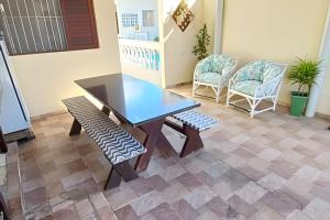 Casa com piscina pertinho do SESC Bertioga