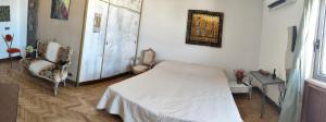 Deluxe Double Room with Side Sea View