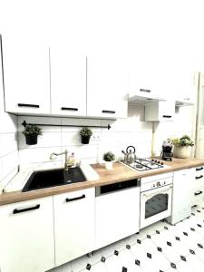 L3 City Centre Stylish Flat AC