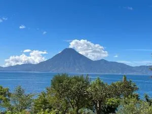 Lakefront Oasis in Panachajel AT021 - 圣卡塔里纳帕洛波